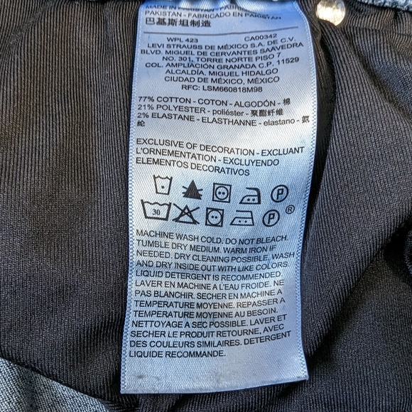 Women's Jeans by Levi's Signature Size 33/28 - Picture 5 of 8